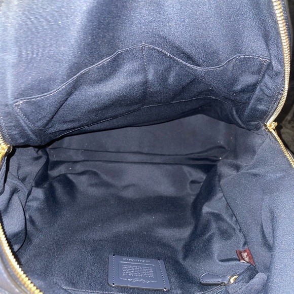 COACH **AUTHENTIC** Charlie Navy Medium Backpack - Picture 5 of 8